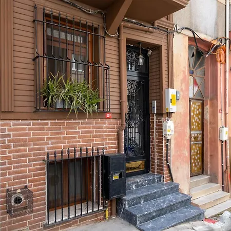 Hotel La Perla 3*