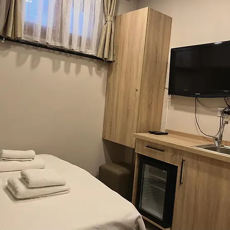 La Perla Отель 3*