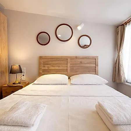 Hotel La Perla Istanbul