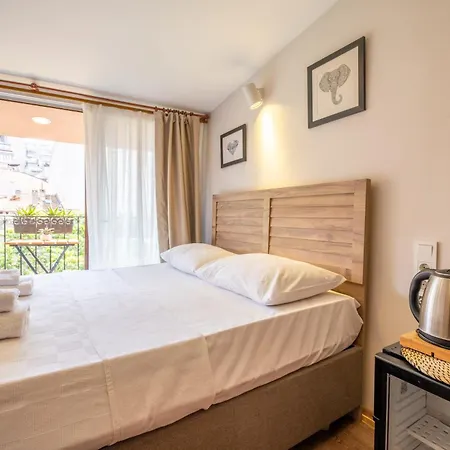 Hotel La Perla 3*
